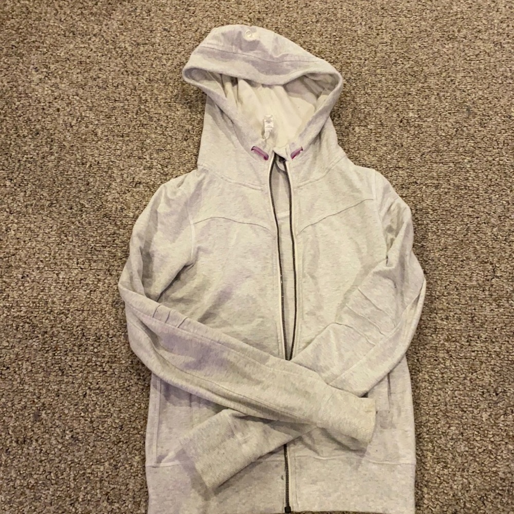 LuLu Lemon zip up hoodie woman’s size 6